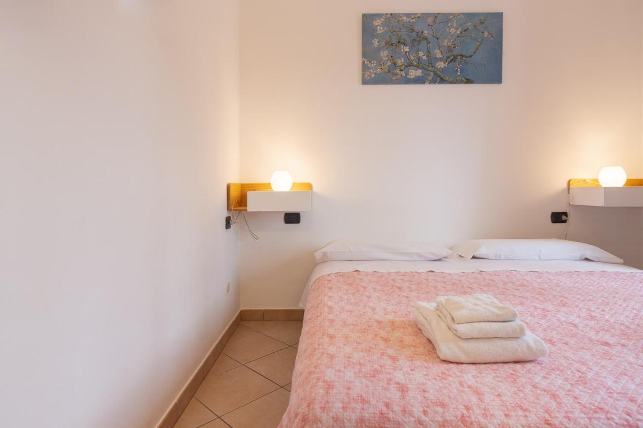 Appartamento Immerso Nel Verde Casciago エクステリア 写真